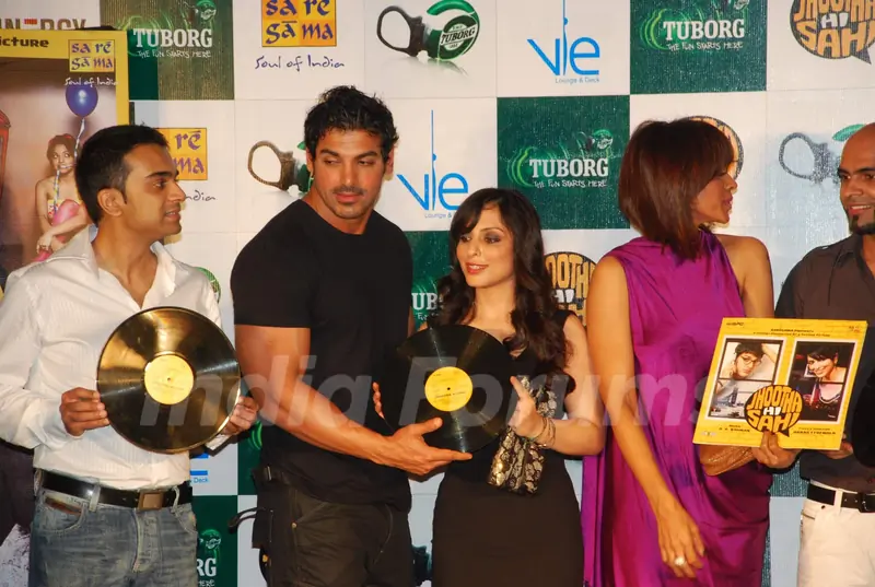John Abraham at Jootha Hi Sahi success bash and LP record launch at Vie Lounge