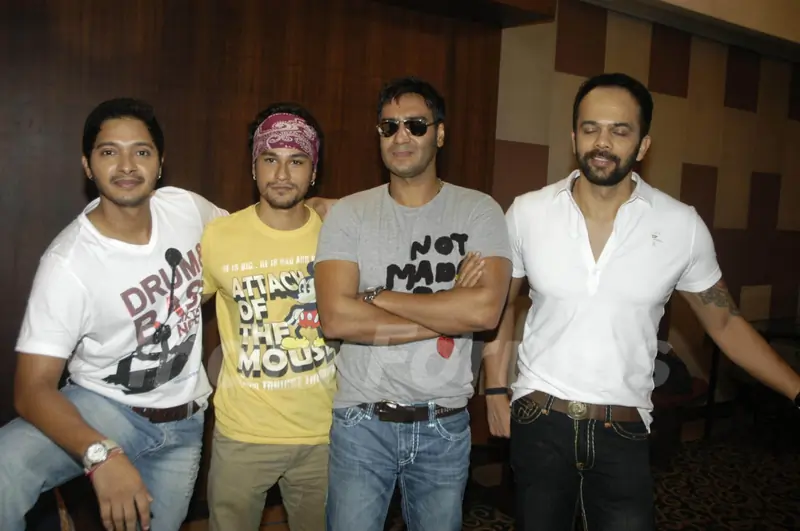 Ajay Devgan, Shreyas Talpade and Kunal Khemu on Golmaal 3 Press Meet at Sun N Sand
