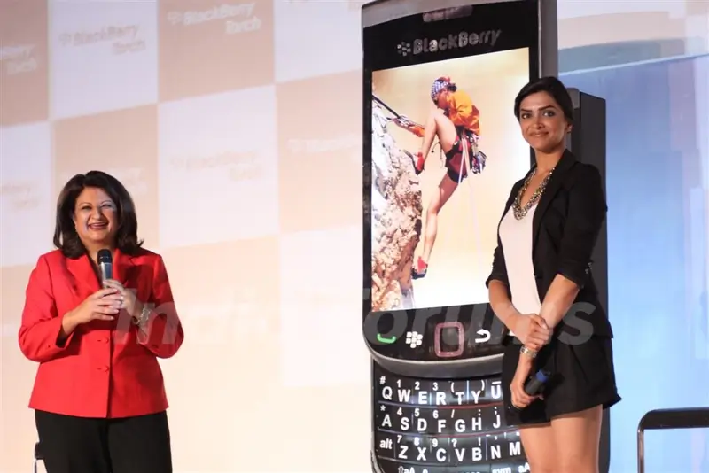 Deepika Padukone launches Blackberry Torch smart phone