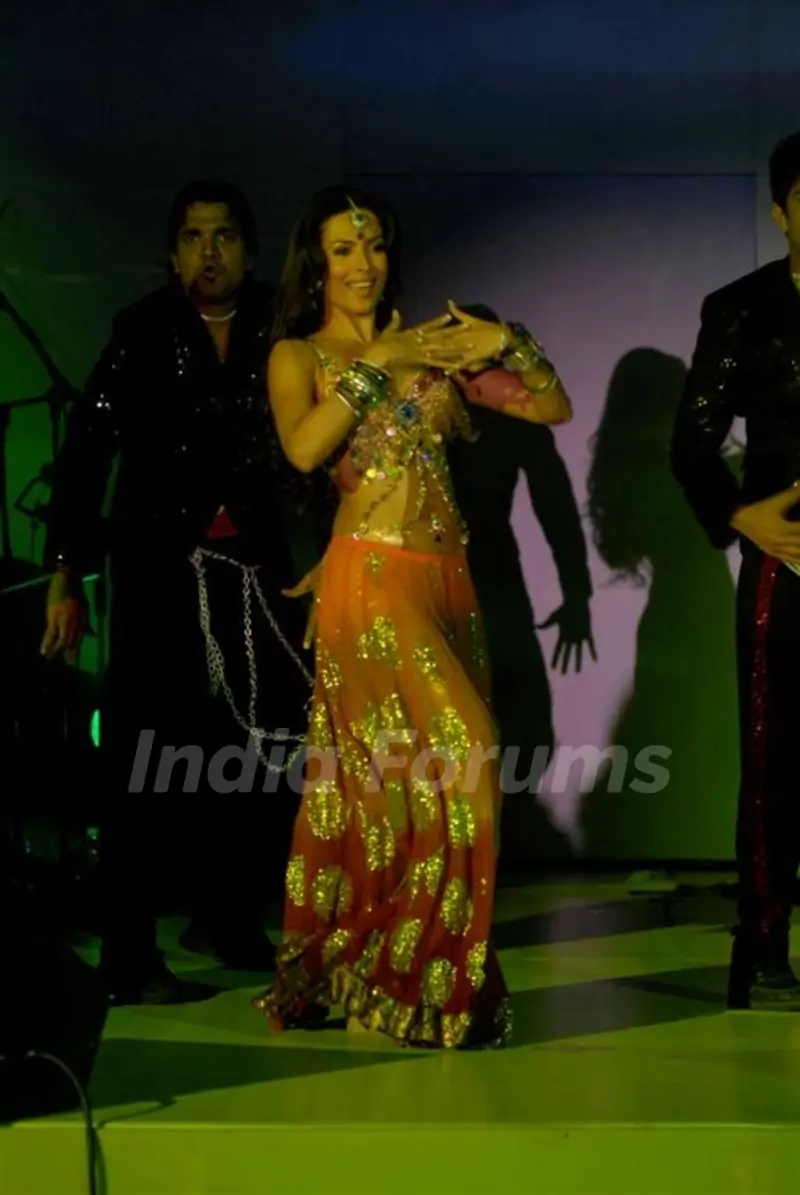 Malaika sizzle at Blackberry Torch launch celebrations