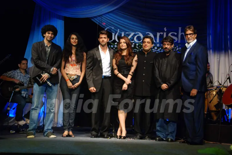 Hrithik Roshan, Sanjay Leela Bhansali, Amitabh Bachchan and Aishwarya Rai at Guzaarish music launch