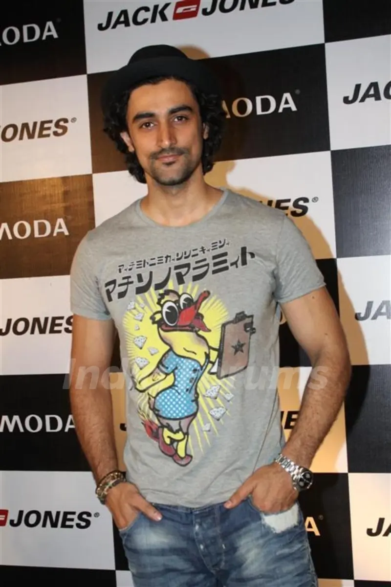 Kunal Kapoor at the Audition of models for Vero Moda & Jack Jones store launch