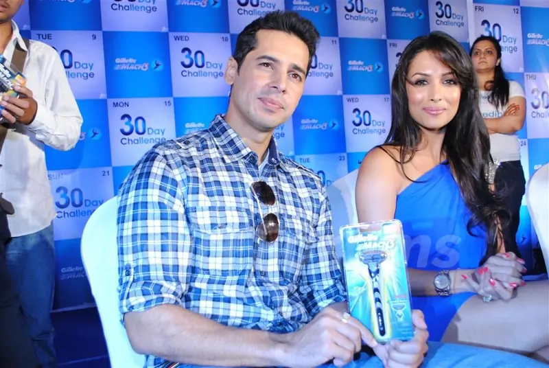 Malaika Arora Khan makes Dino and Ritwik shave at Gillete 30 day challenge event at Taj President