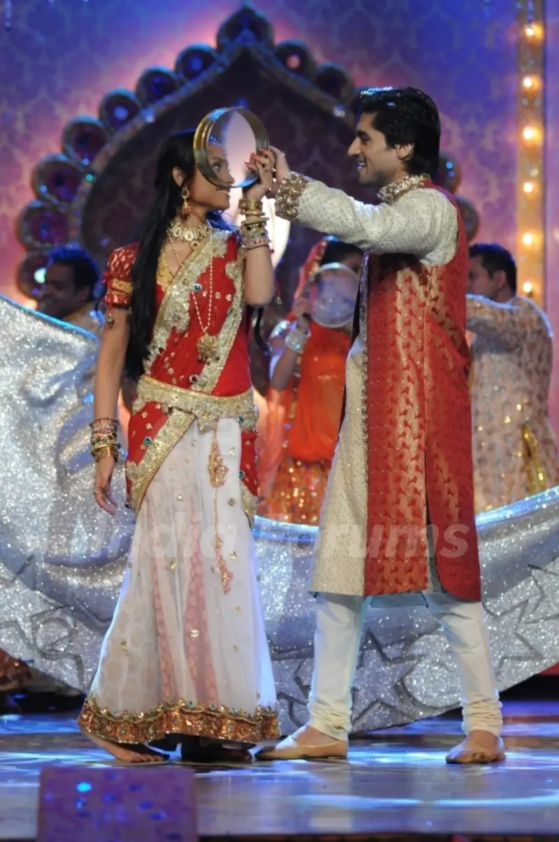 Harshad Chopra & Anupriya Kapoor in the Karvachaut special act for Diwali Dilon ki on Star Plus