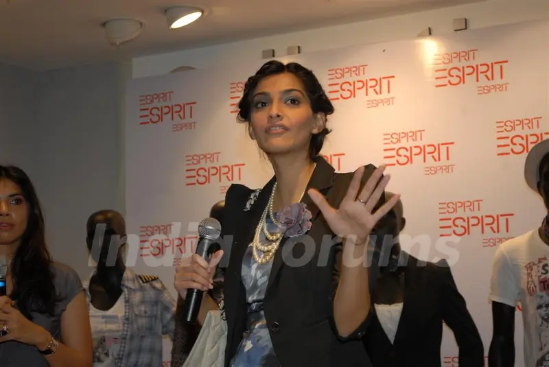 Sonam Kapoor at Esprit store in Bandra
