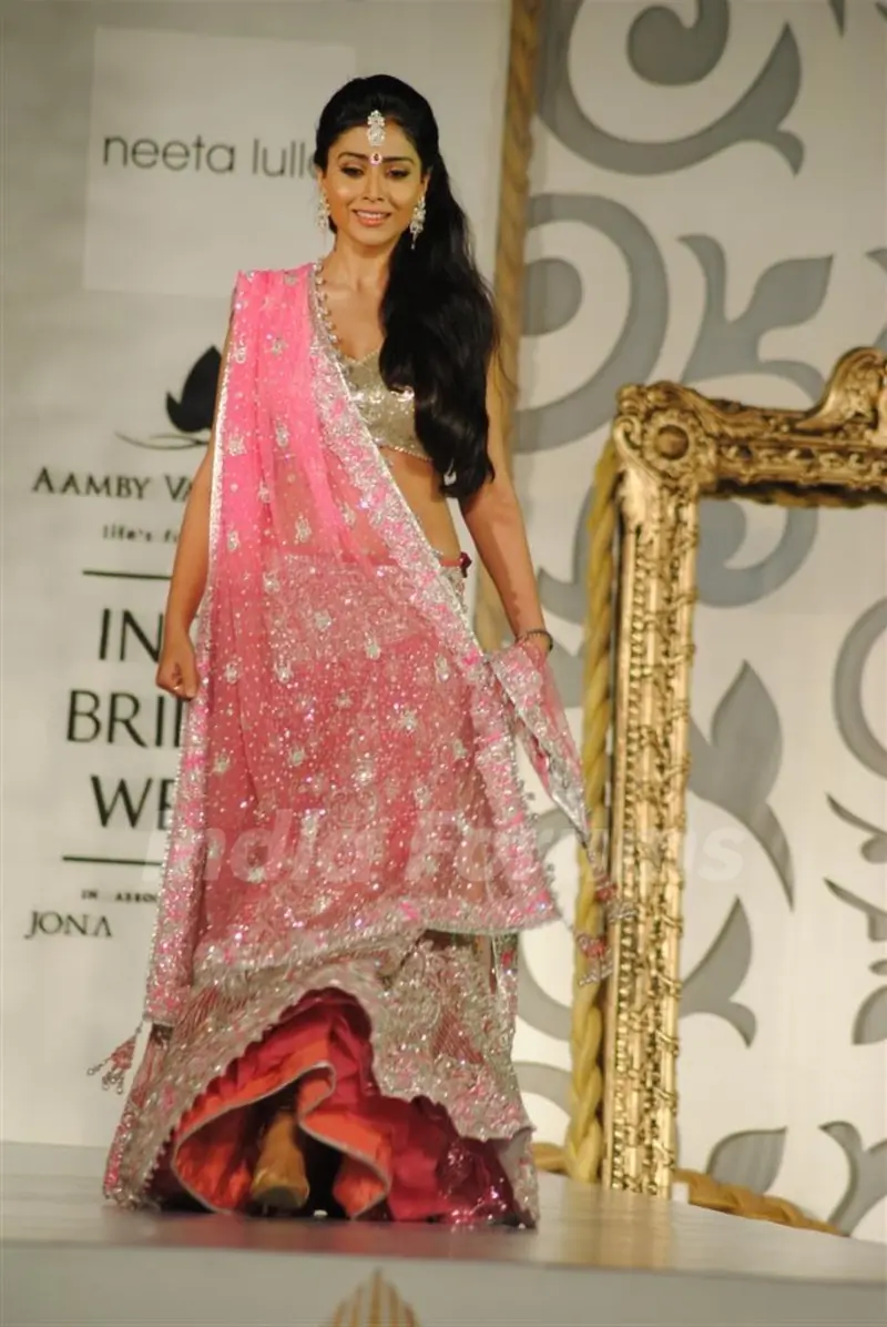 Model Walks for designers Neeta Lulla at Aamby Valley India Bridal Week day 2