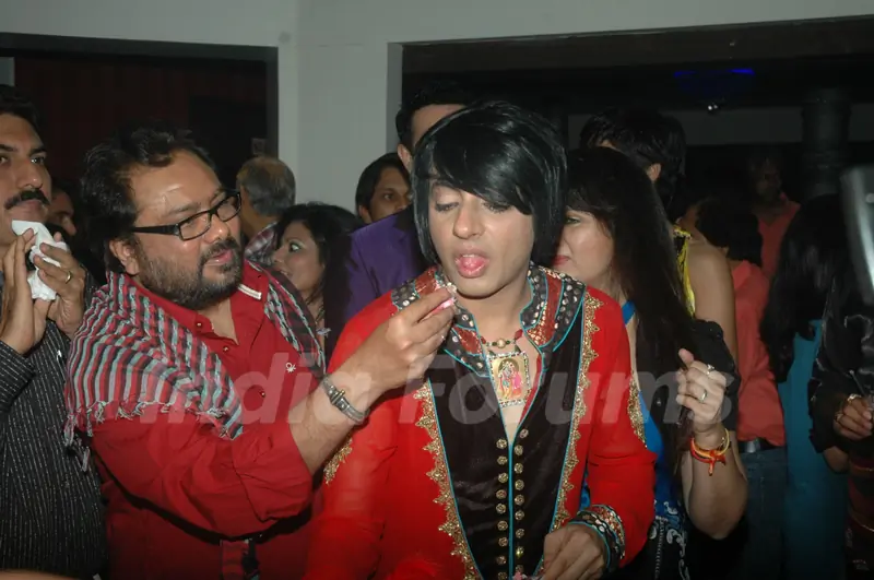 Guest at designer Rohit Verma's birthday bash at Twist