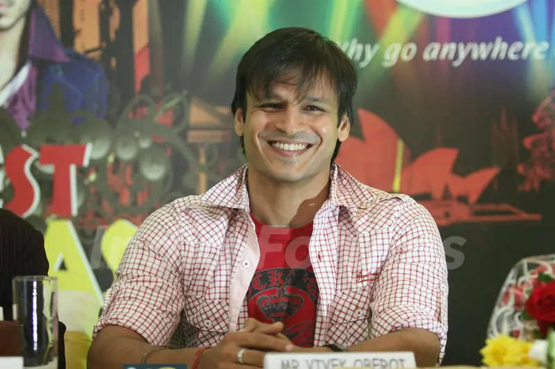 Vivek Oberoi at Country Club New Year Party Press Meet at Andheri, Mumbai