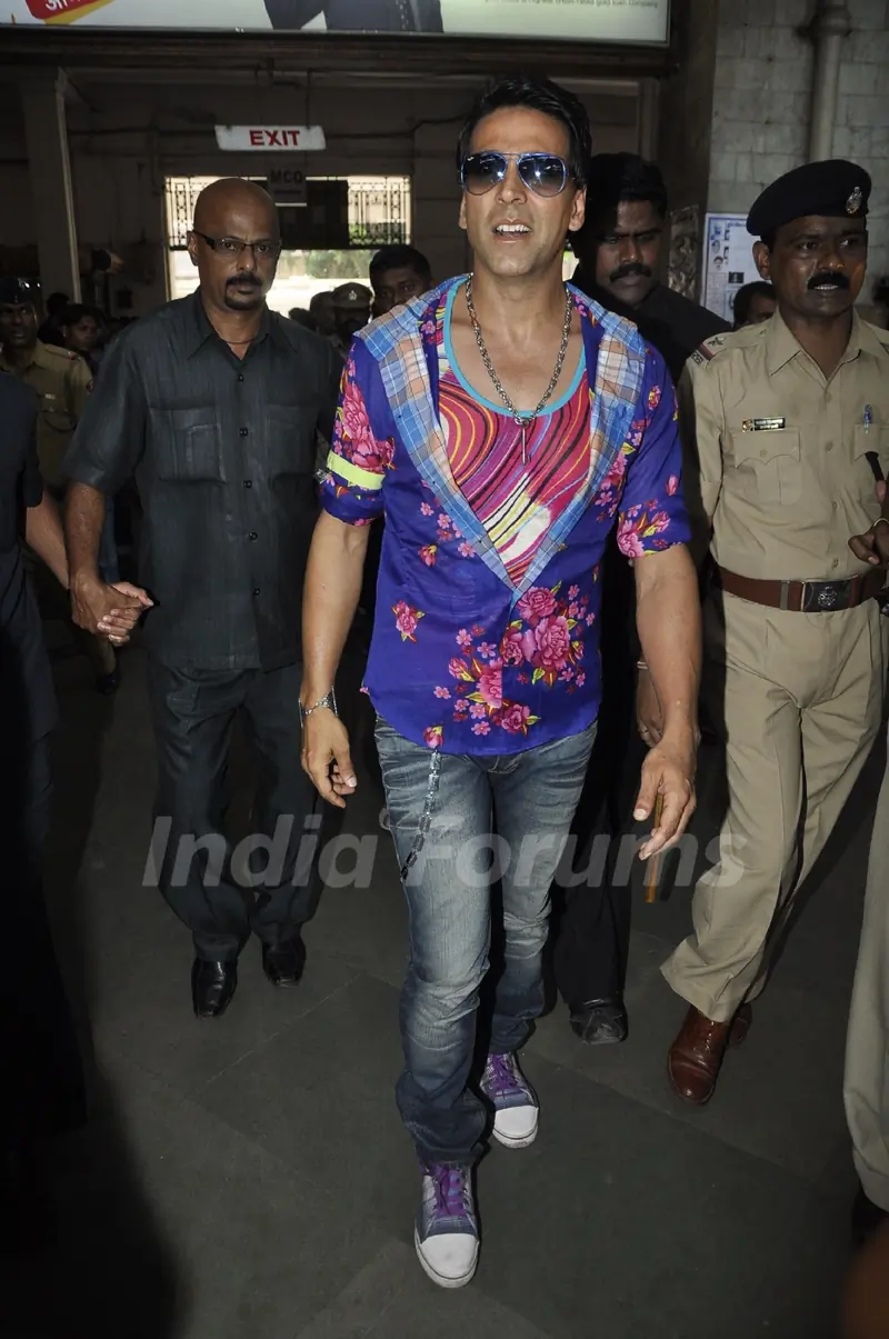 Akshay Kumar at Tees Maar Khan music launch