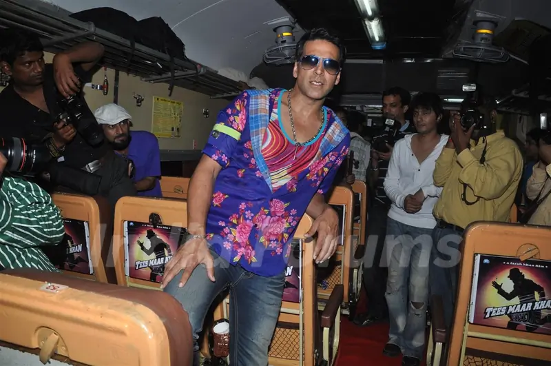 Akshay Kumar at Tees Maar Khan music launch