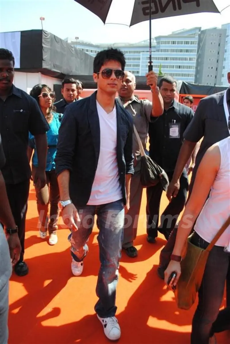 Shahid Kapoor at Autocar Show