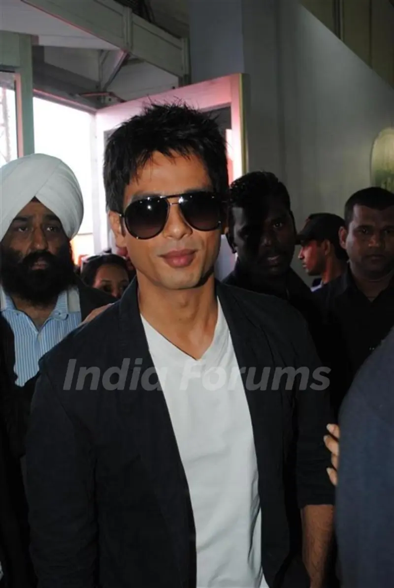 Shahid Kapoor at Autocar Show