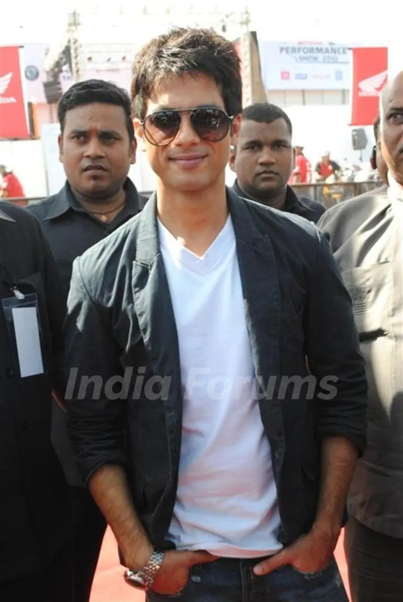 Shahid Kapoor at Autocar Show