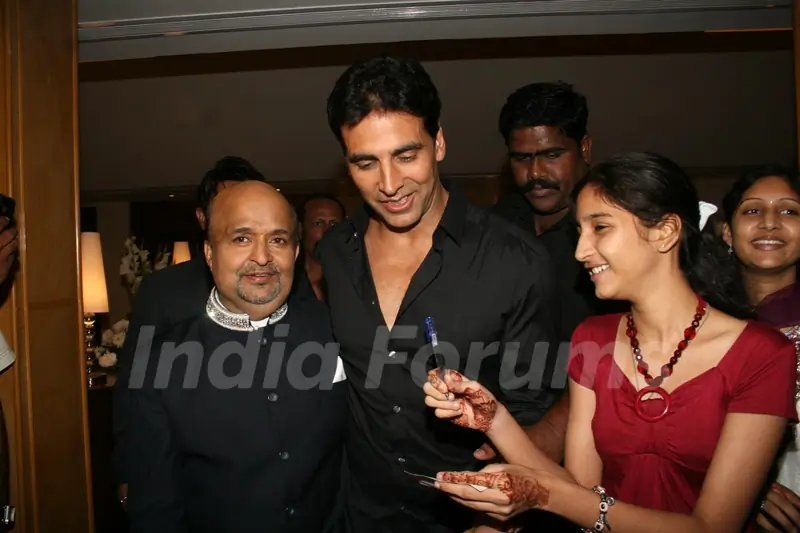 Akshay Kumar at Sameer's daughter Shanchita & Abhishek wedding at Sun and Sands wedding reception