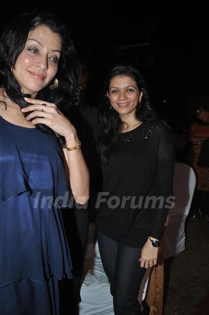 Prachi Shah and Aditi at ‘Tango Dance’ performance‘Tango Dance’ performance