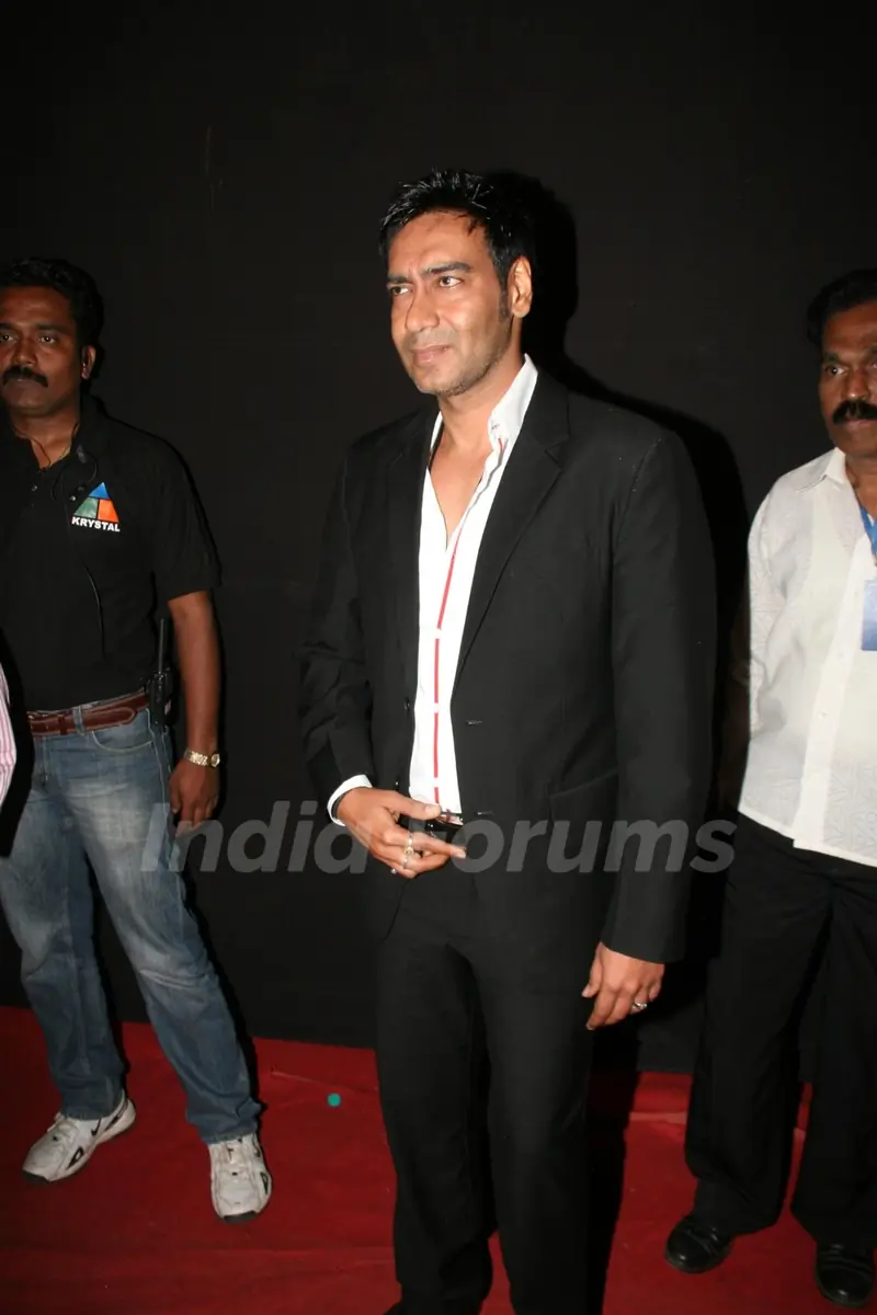 Ajay Devgan at Colors Umang 2011. .