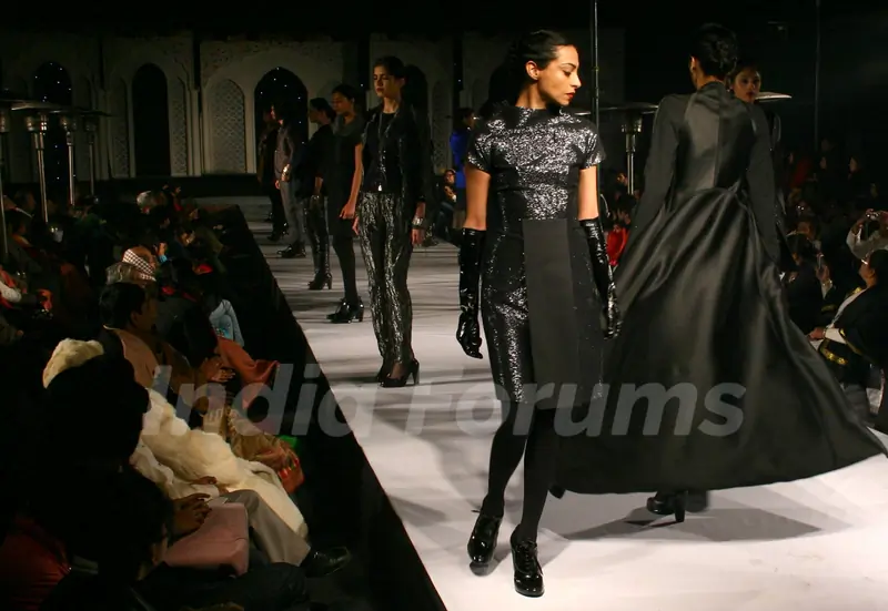 Models showcasing collection by Rajesh Pratap Singh at the National Handloom Expo,in New Delhi on Tuesday. .
