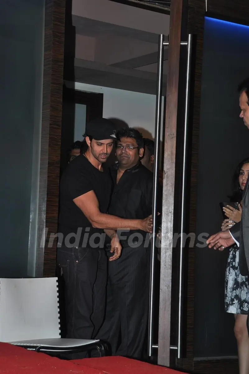 Hrithik Roshan launches Stardust New Year's issue