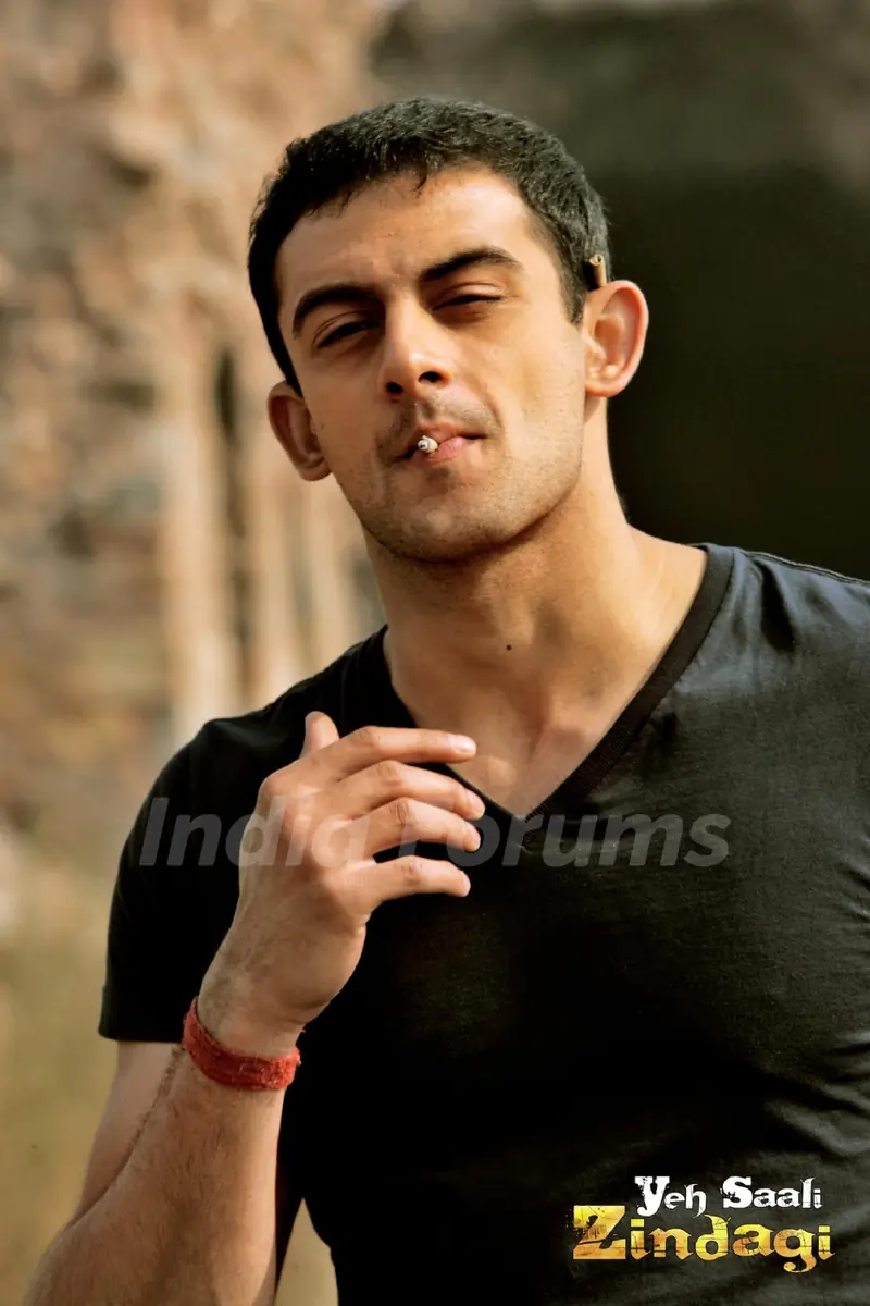 Arunoday Singh in the movie Yeh Saali Zindagi