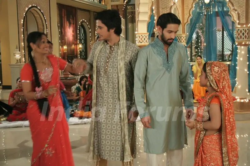 Haldi cermony in Baba Aiso Varr Dhundo