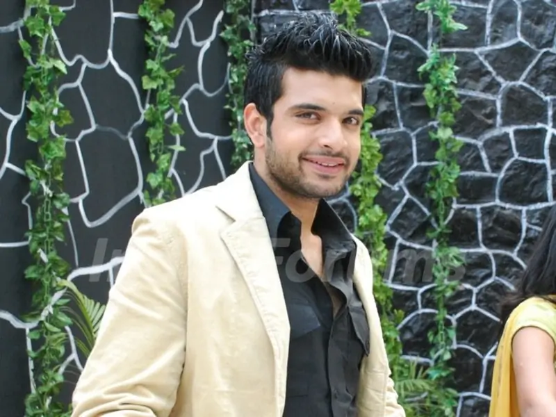 Karan Kundra in Kitani Mohabbat Hai - 2