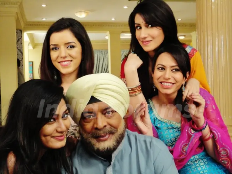 Still image from Kitani Mohabbat Hai - 2