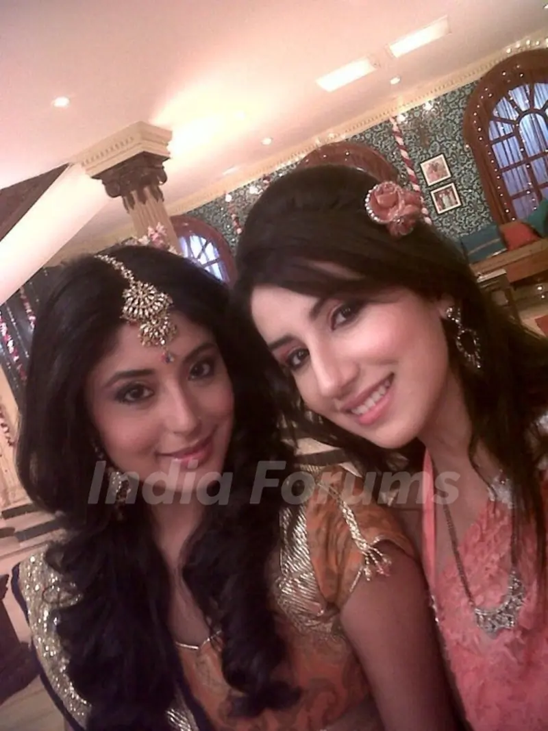 Still image from Kitani Mohabbat Hai - 2