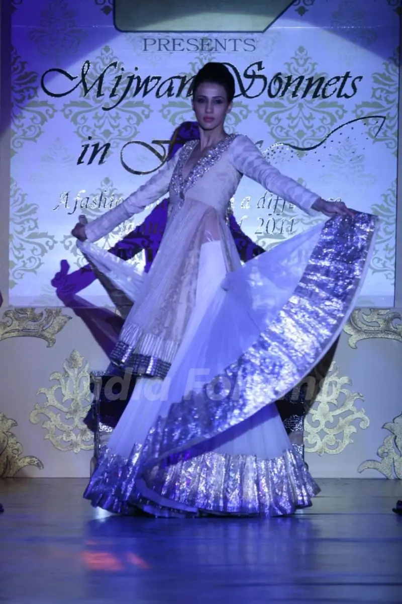 Models walk the ramp for Shabana Azmi's charity show 'Mizwan'