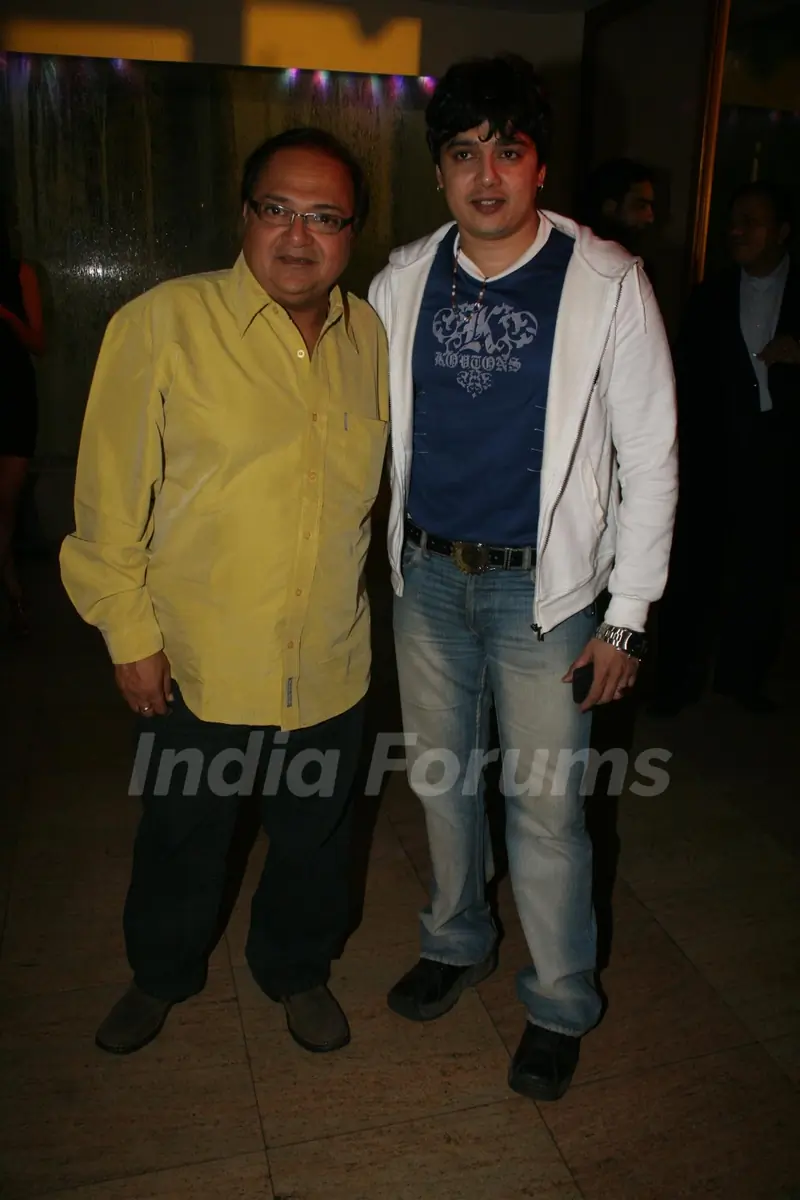 Rakesh Bedi at Satish Reddy's Cuban Theme bash