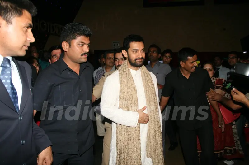 Aamir Khan at 'Rang De Basanti' team celebrates its 5th year with special screening