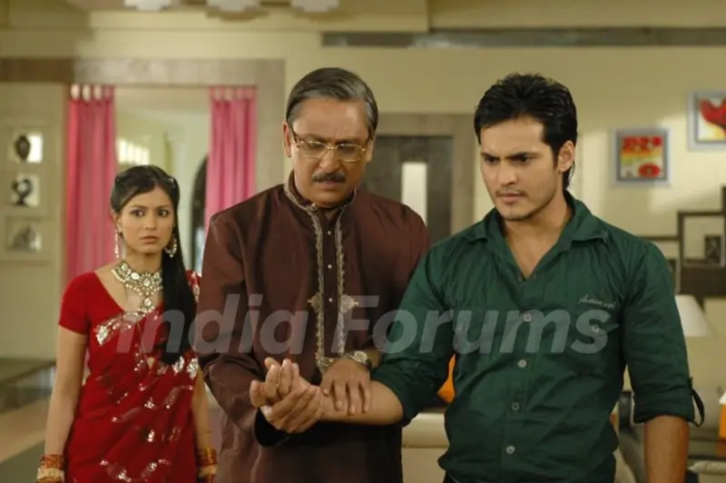Still scene from Hamaari Beti Raaj Karegi