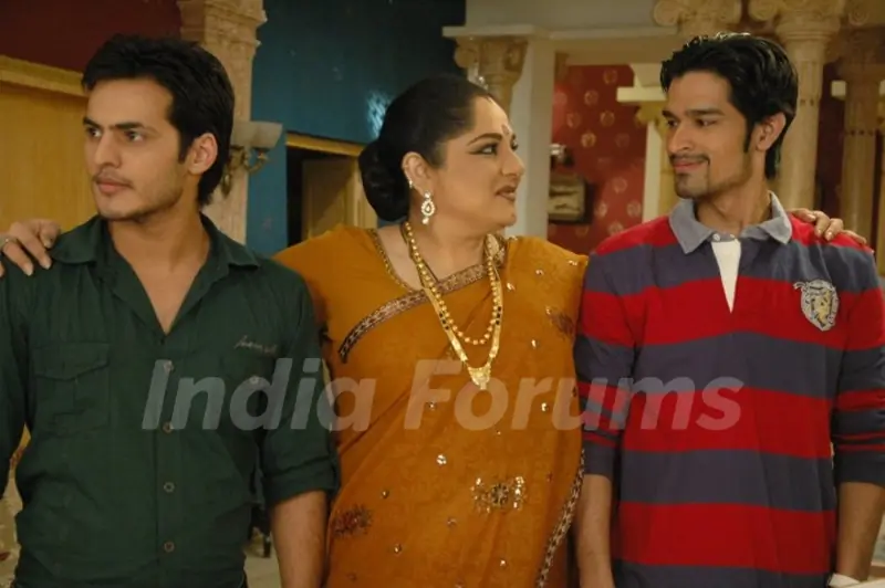 Still image from Hamaari Beti Raaj Karegi