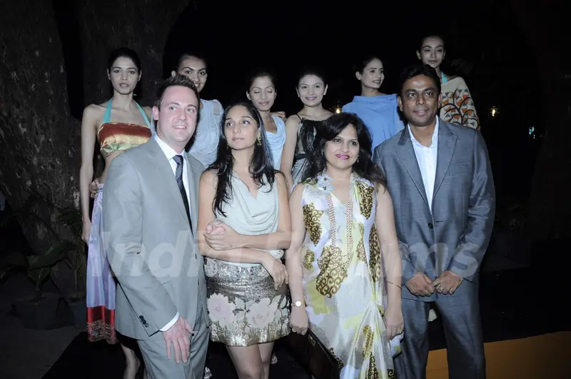 Wendell Rodericks Show. .