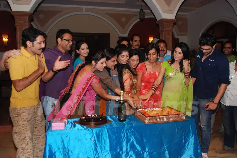 Maryada Serial 100 episodes success bash. .