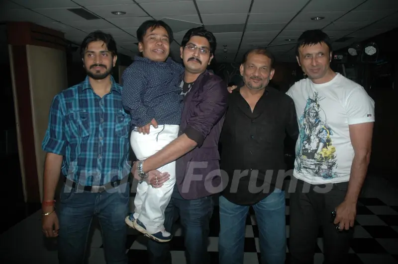 Amit Mishra Birthday bash with star cast of Rakht Ek Rishta at the club, Mumbai