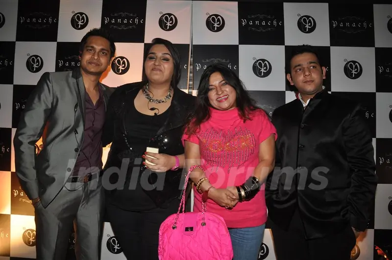 Dolly Bindra at launch of 'Panache' lounge-bar