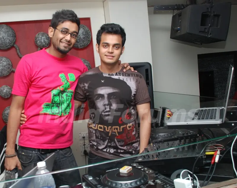 Vafi Khan with his friend at Piyush Sachdev birthday bash -A rocking affair