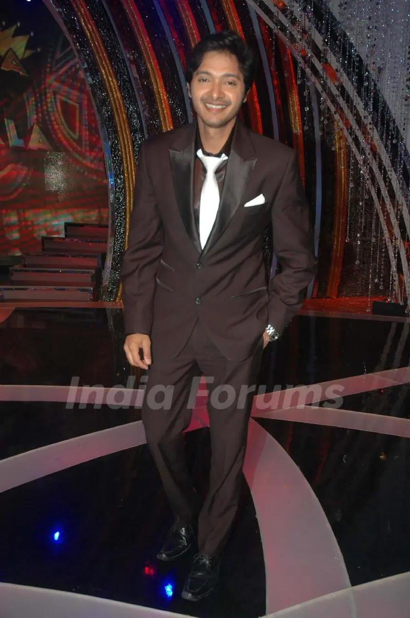 Shreyas Talpade on the sets of Comedy Ka Maha Muqabla. .