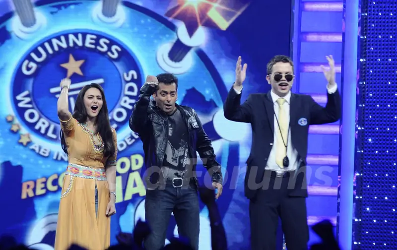 Preity and Salman on the sets of Guinness World Records at RK Studios. .