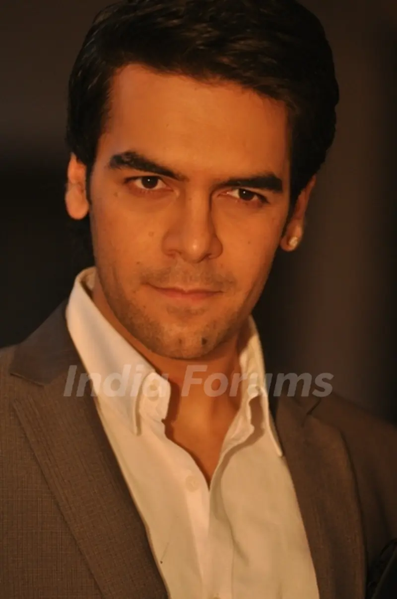 Sanjay R Gagnani