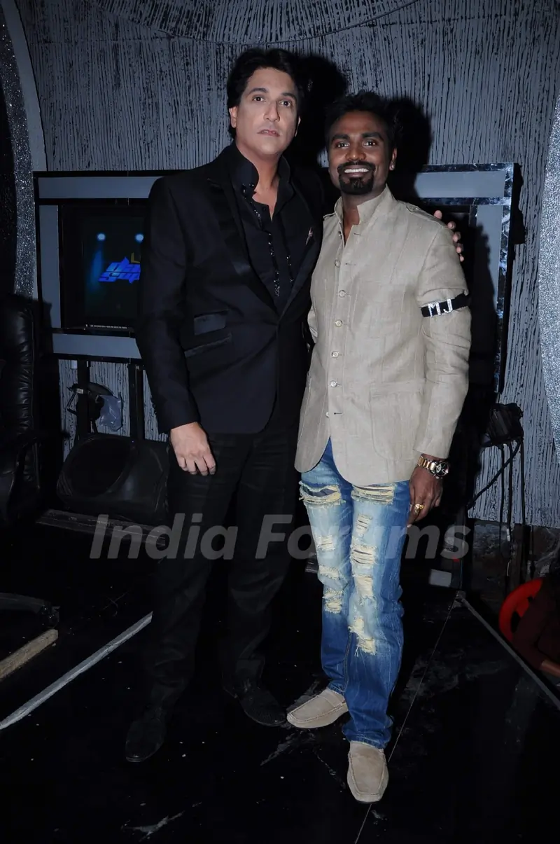 Shiamak Davar and Remo Dsouza at Zee TV Dance Ke Superstars