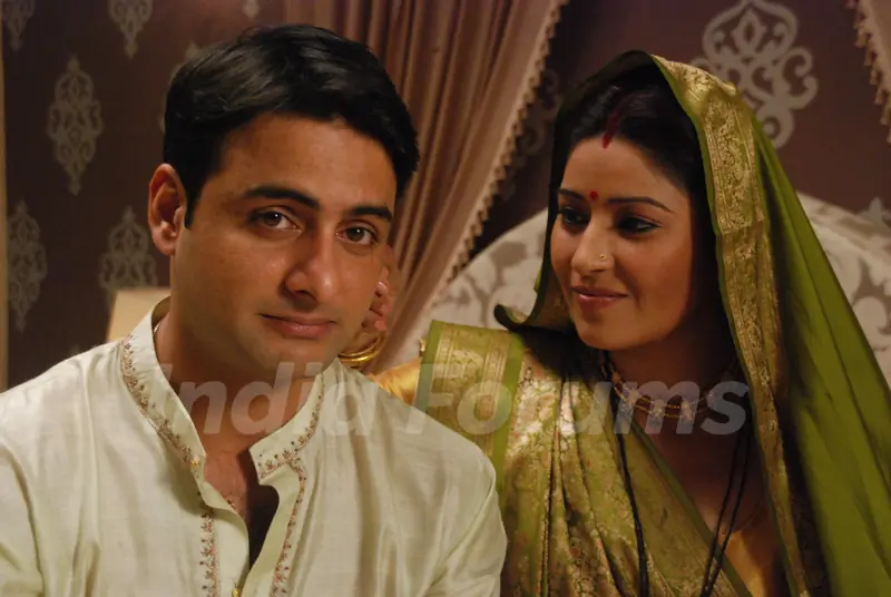 Still image from tvshow Navya
