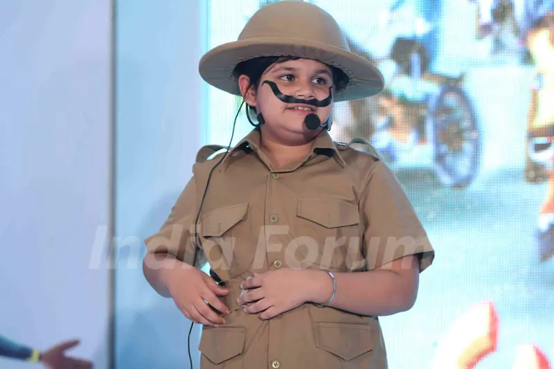 Saloni Daini unveils new PSP Games