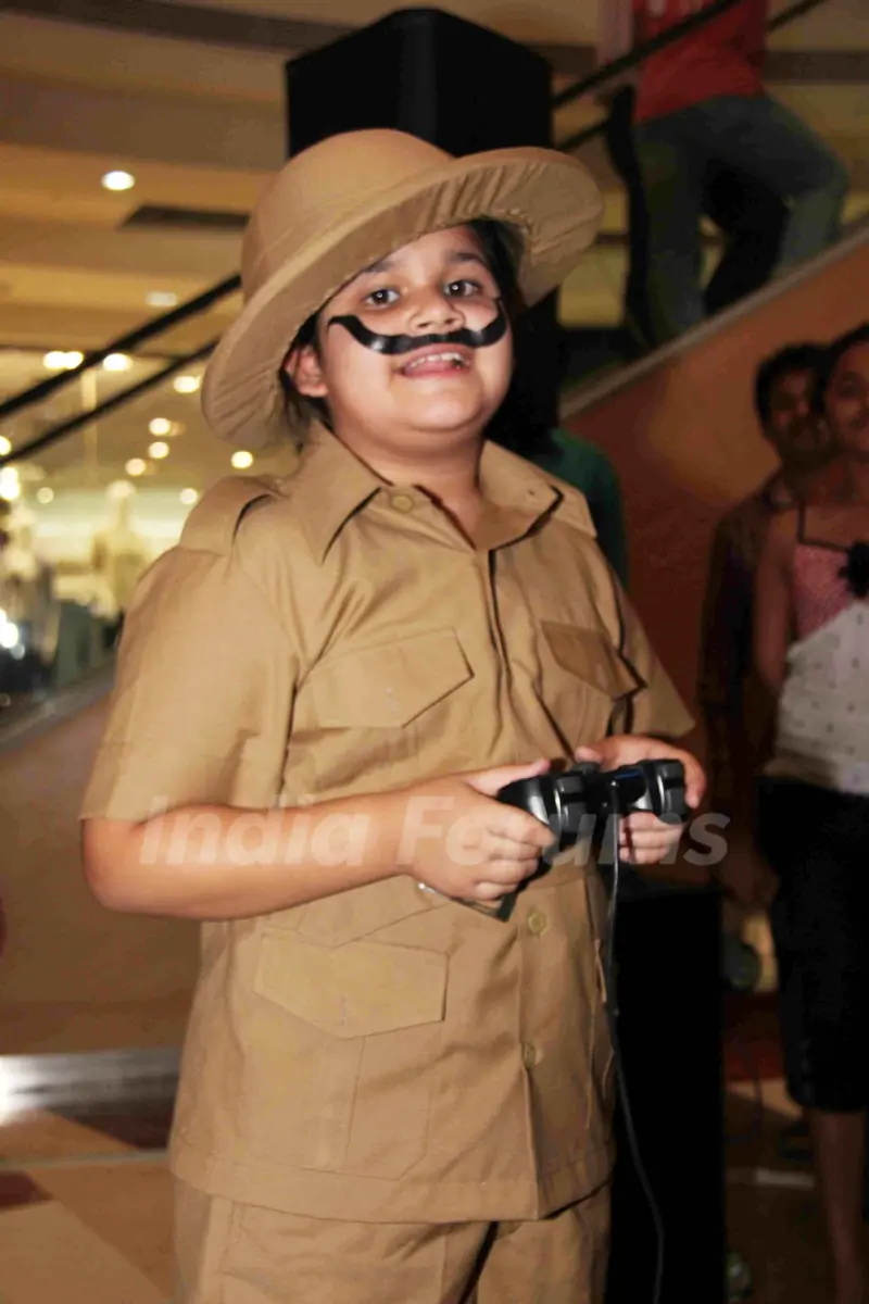 Saloni Daini unveils new PSP Games