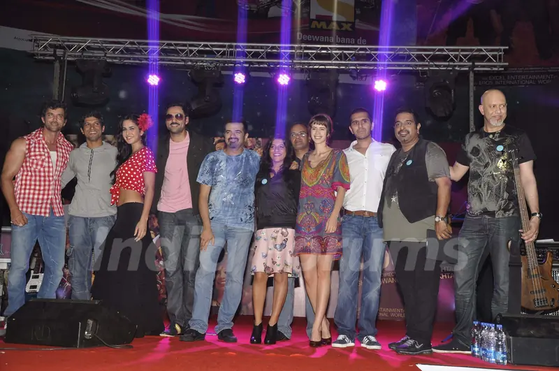 Hrithik Roshan, Farhan Akhtar, Katrina Kaif, Abhay Deol and  Kalki Koechlin during the music launch of their upcoming movie 'Zindagi Na Milegi Dobara' at Nirmal Lifestyle, Mulund in Mumbai
