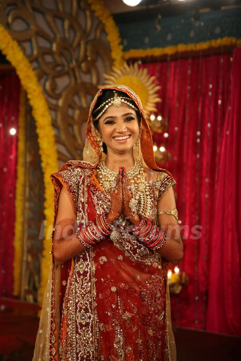 Ratan Rajput gets engaged on Imagine TV reality show Ratan Ka Rishta