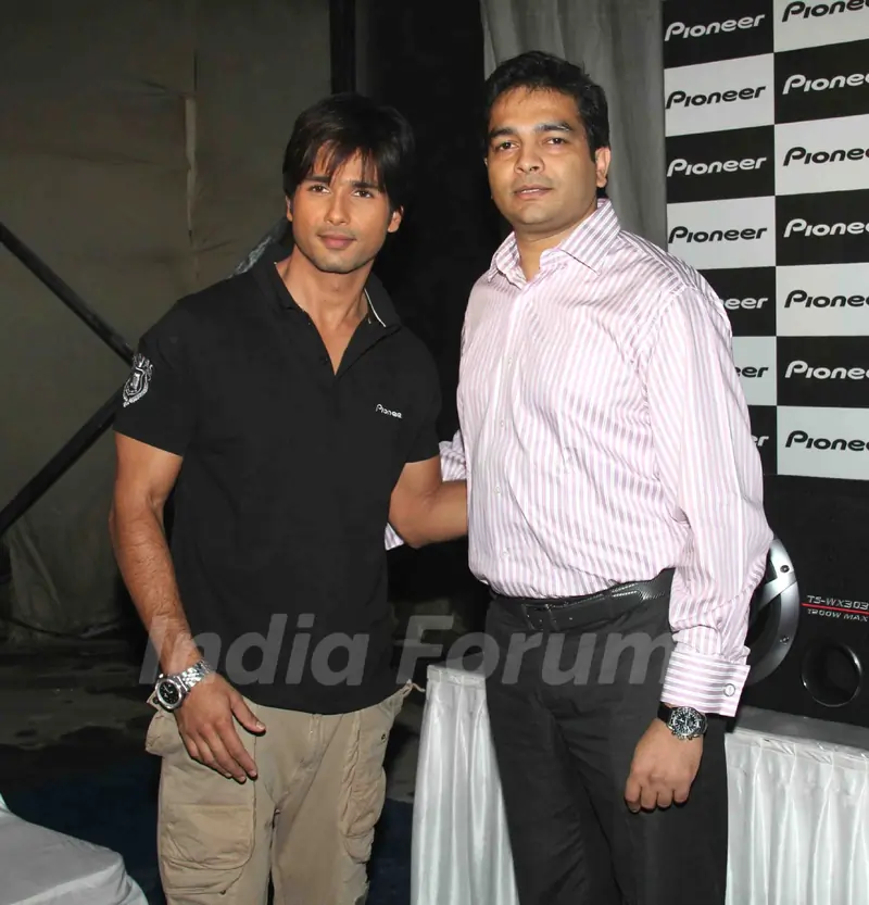 Shahid Kapur launch new range of Pioneer Car music systems at Mehboob Studio