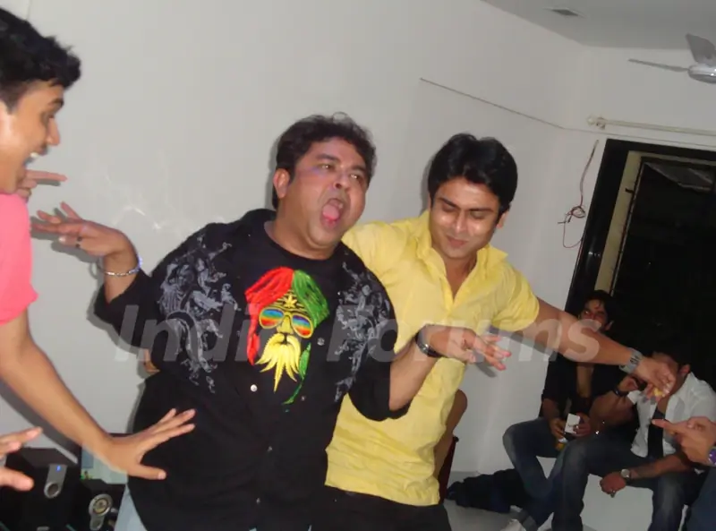 Ashiesh Roy and Shoaib Ibrahim at Abhishek Sharma Birthday Bash
