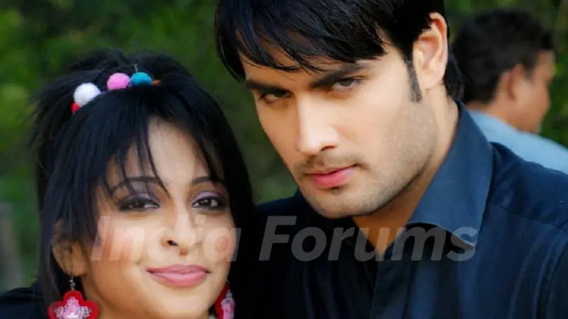 Vivian & Roshni (ruhi)