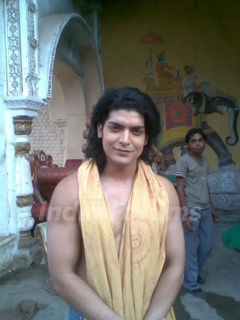 Gurmeet Choudhary as Ram Ji